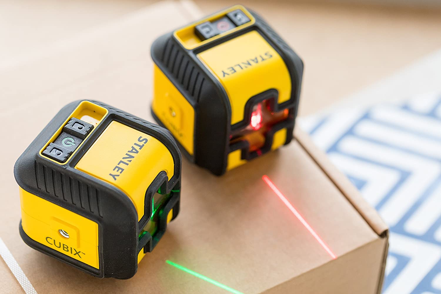 Stanley Cubix Red Beam Cross Line Laser Level, STHT77498-1